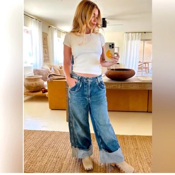 LIVE Free People We The Free Blue Wide Leg Jeans High Waist Final Countdown Cuff - Picture 2 of 2